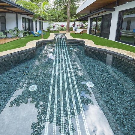 Playa Potrero - New Modern House, Pool In Guitar Shape - Casa Guitarra Villa ภายนอก รูปภาพ
