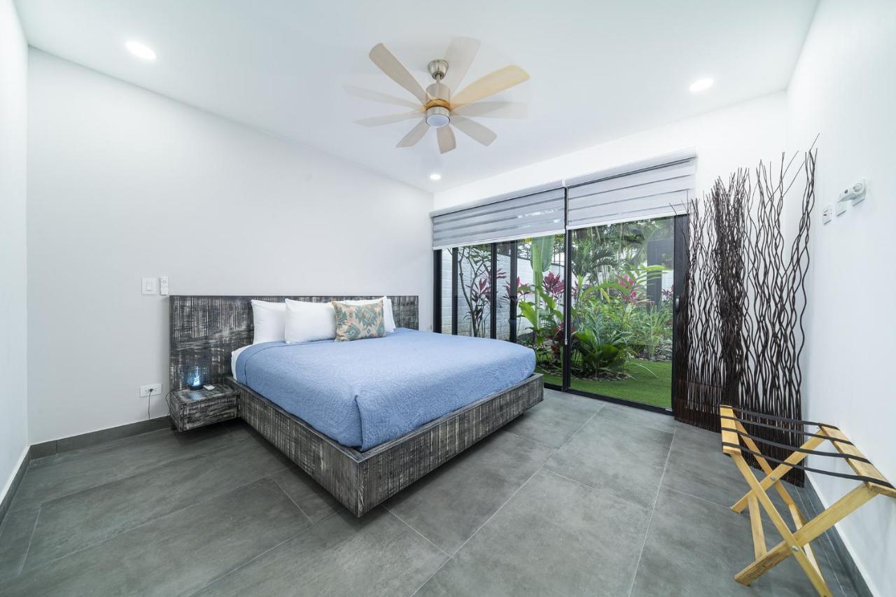 Playa Potrero - New Modern House, Pool In Guitar Shape - Casa Guitarra Villa ภายนอก รูปภาพ