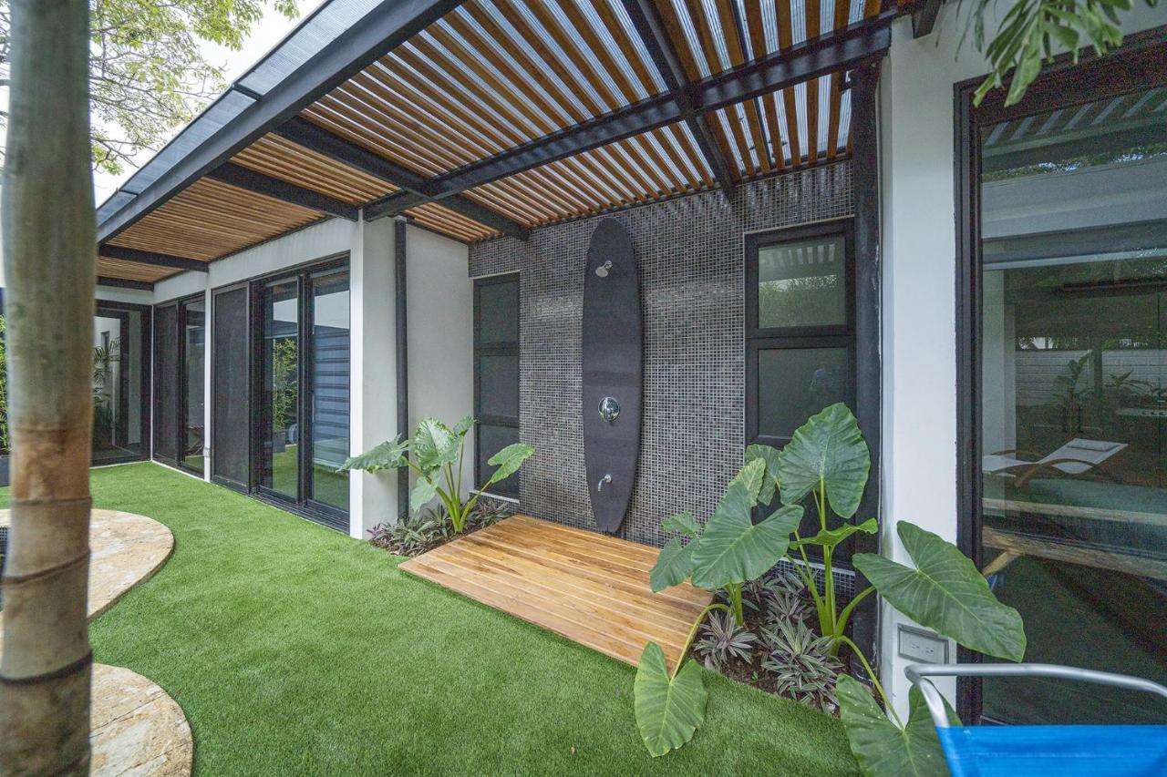 Playa Potrero - New Modern House, Pool In Guitar Shape - Casa Guitarra Villa ภายนอก รูปภาพ