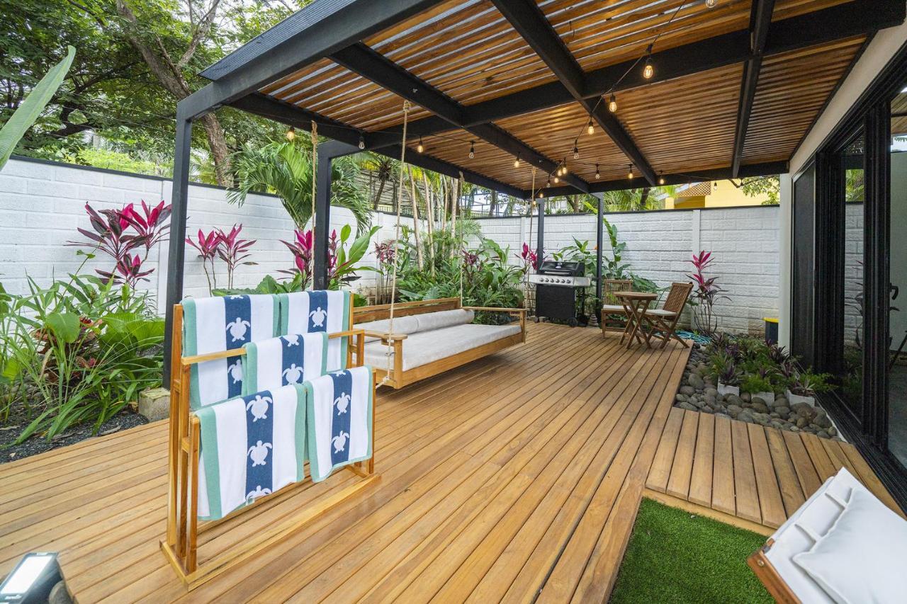 Playa Potrero - New Modern House, Pool In Guitar Shape - Casa Guitarra Villa ภายนอก รูปภาพ
